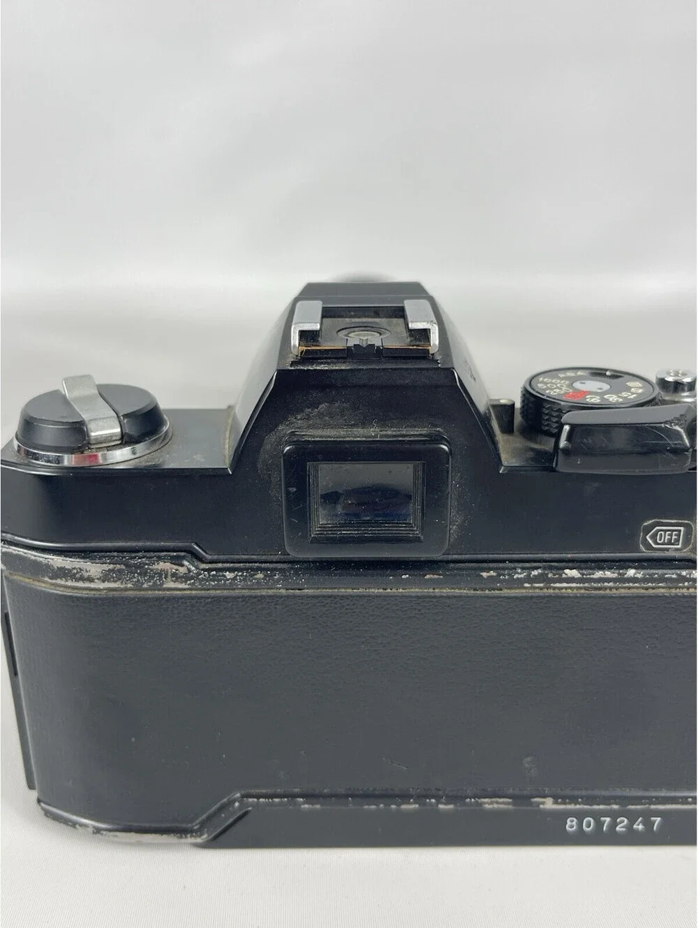 Konica Autoreflex TC 35mm Film Camera w/Extra Lens And Carry Strap